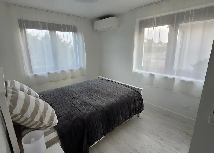 Eden- Alsace Route Des Vins Apartment Scherwiller